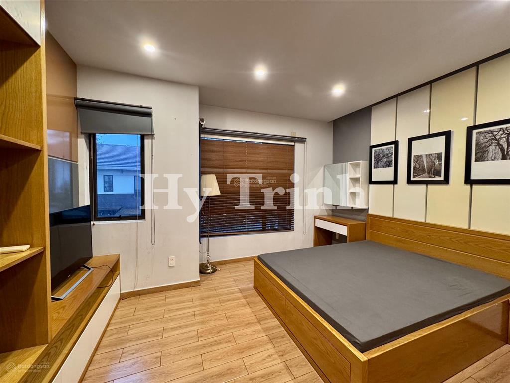 Cho thuê nhà phố camelia  hướng nam mát mẻ  full nội thất ở liền được