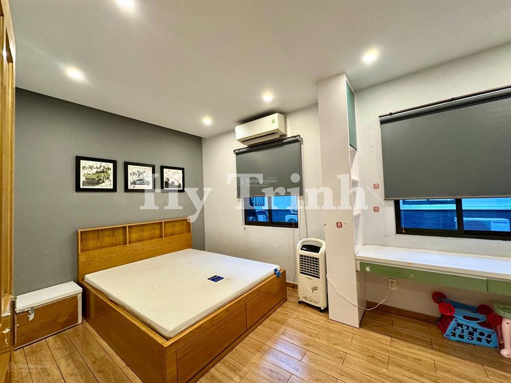 Cho thuê nhà phố camelia  hướng nam mát mẻ  full nội thất ở liền được