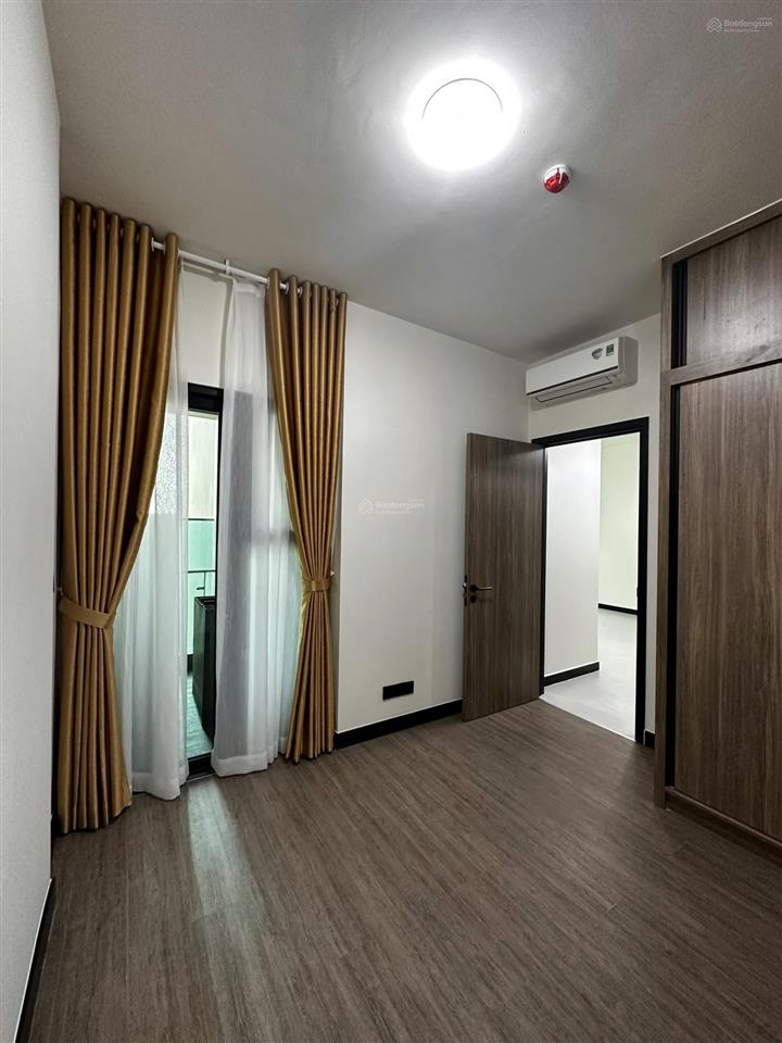 Cho thuê căn hộ de la sol q.4 | 2pn 2wc  81m2  ở liền được