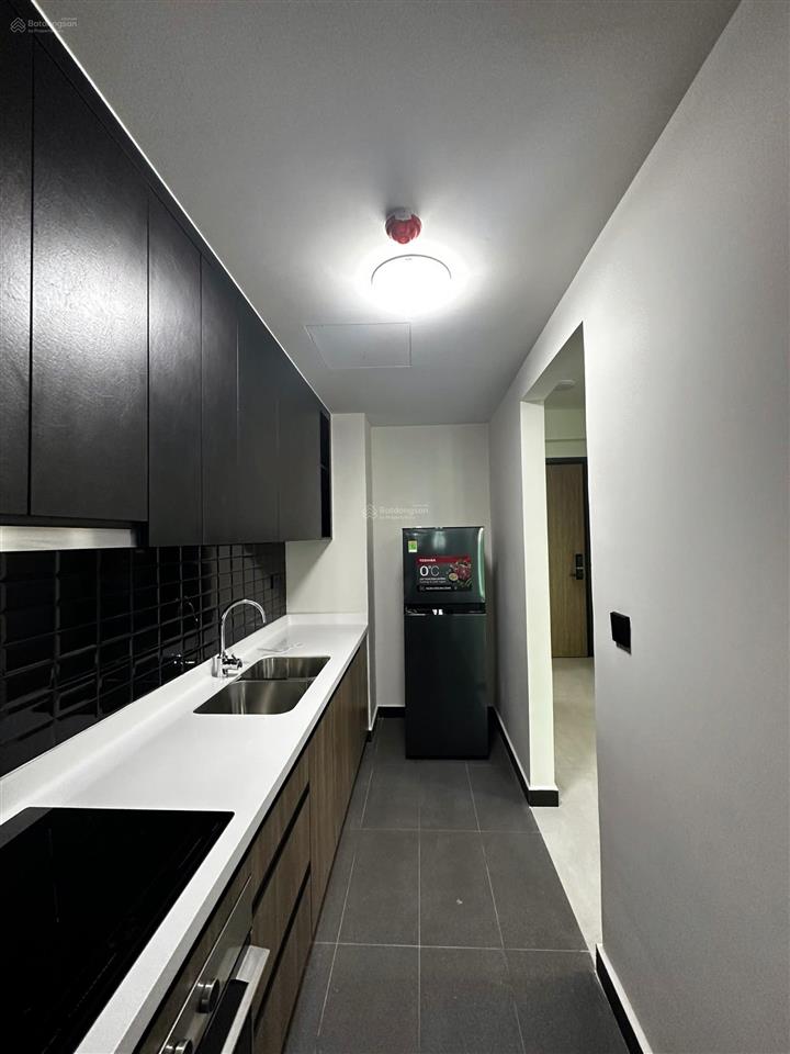 Cho thuê căn hộ de la sol q.4 | 2pn 2wc  81m2  ở liền được