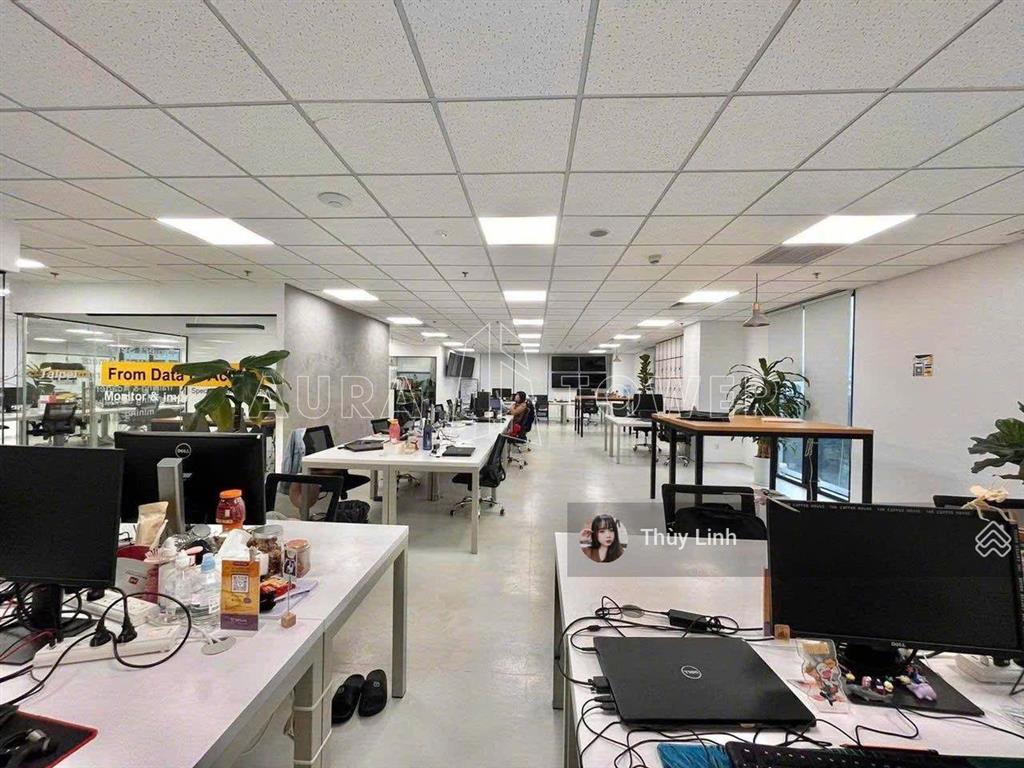 Cho thuê văn phòng full nội thất  lê trung nghĩa, tân bình  diện tích 500m2, cắt lẻ theo nhu cầu