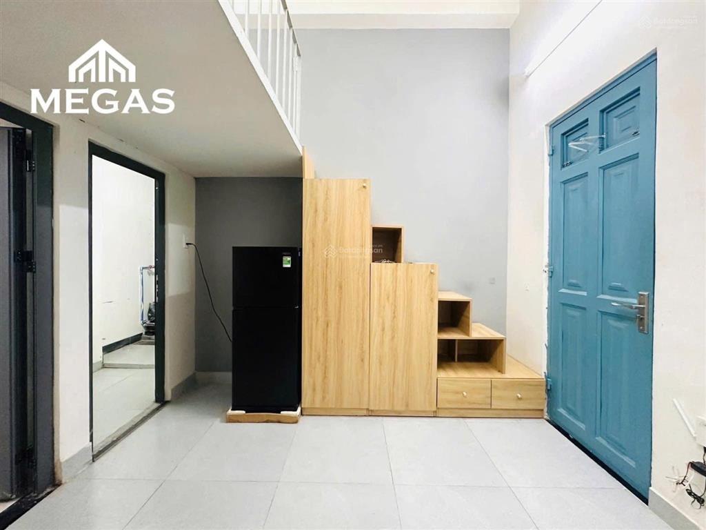 Căn hộ duplex full nội thất bancol sau ngay thoại ngọc hầu  hoà bình  đh văn hiến