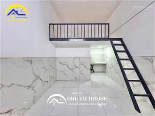 Phòng có gác giá hạt dẻ  gác cao ngay luỹ bán bích  tân thành