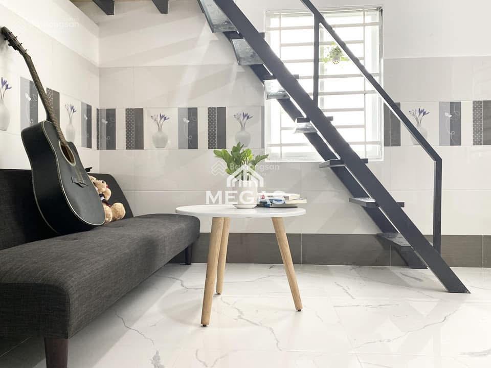 Khai trương phòng cửa sổ thoáng sẵn máy lạnh mới nằm ngay đại học huit  aeon tân phú