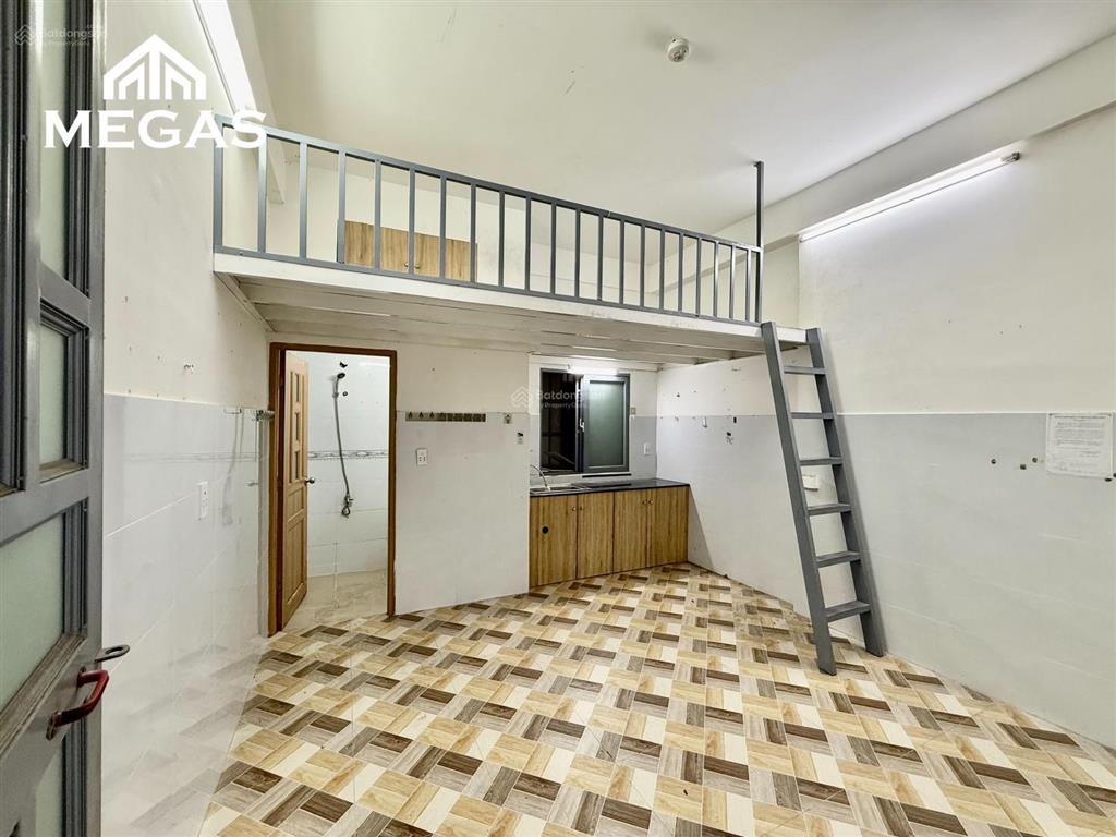 Phòng có gác mới nằm ngay lê văn quới  thoại ngọc hầu nội thất như hình