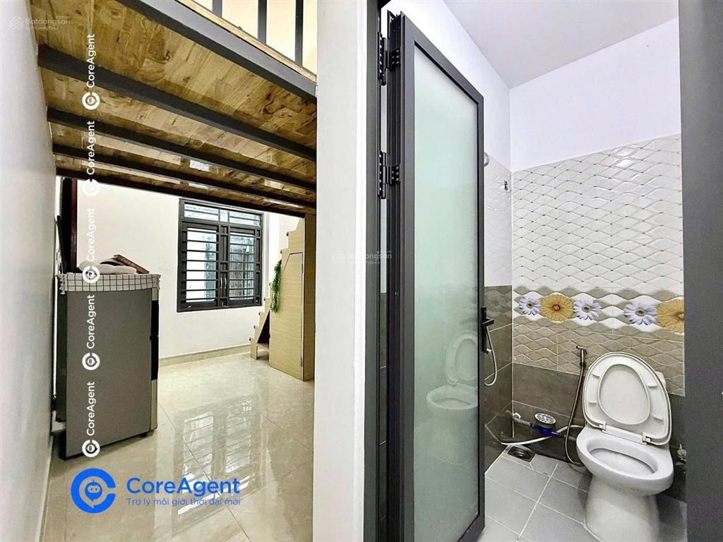 Phòng gác gỗ cao cấp nằm ngay lê thúc hoạch  nguyễn sơn  aeon tân phú