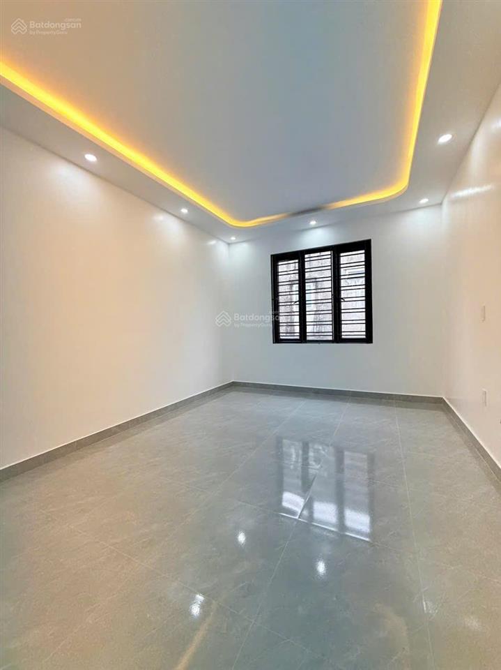 Nhà xây mới phố lê lợi, chỉ hơn 3 tỷ