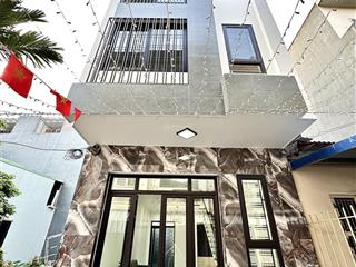 Nhà 4 tầng xây mới phố thiên lôi  oto nhỏ đỗ cửa