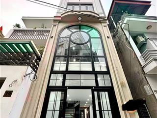 Nhà 5 tầng thang máy mặt ngõ hồ sen  ô tô vào trong ngõ