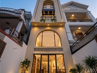 Mặt đường 5 tầng thang máy tuyến 2 hồ sen  điểm đẹp vừa ở vừa kinh doanh buôn bán