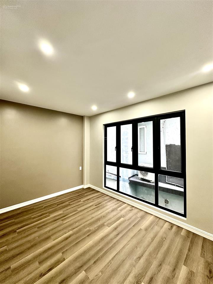 Nhà 4 tầng mặt ngõ chợ hàng thông hồ sen