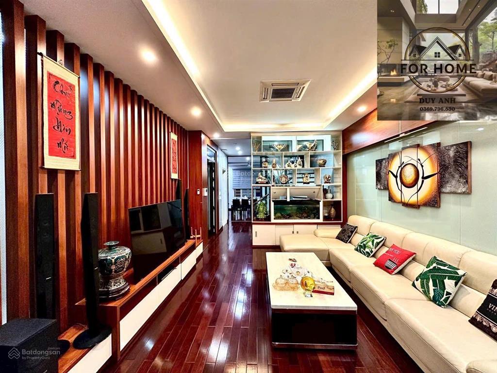 Nhà 5 tầng thang máy dân xây lê hồng phong  đường 4 làn ô tô tránh