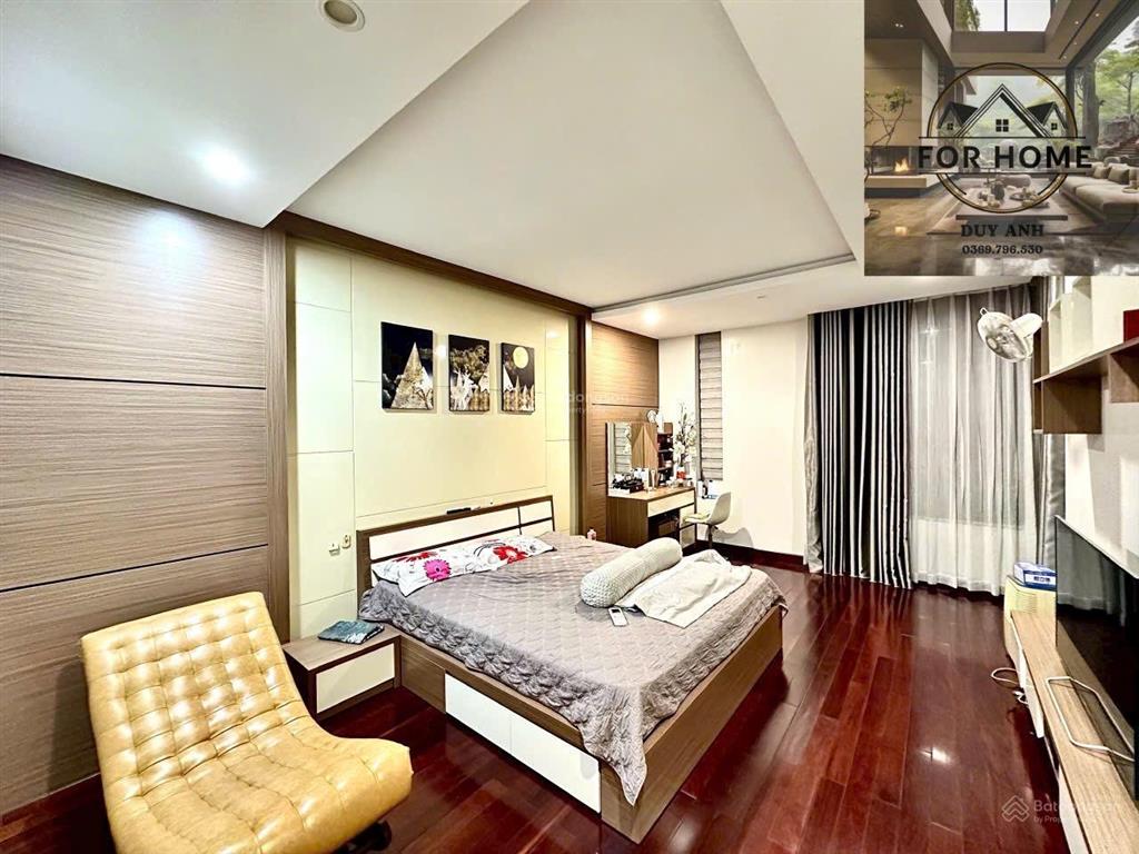 Nhà 5 tầng thang máy dân xây lê hồng phong  đường 4 làn ô tô tránh
