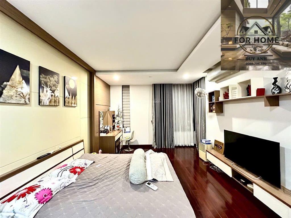 Nhà 5 tầng thang máy dân xây lê hồng phong  đường 4 làn ô tô tránh