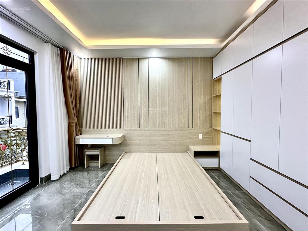 Nhà 4 tầng đẹp mà giá hời khu tái định cư vinhomes riverside  hồng bàng  ô tô đỗ cửa