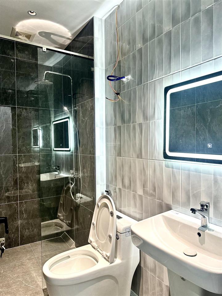 Nhà đẹp ngõ nông trần nguyên hãn