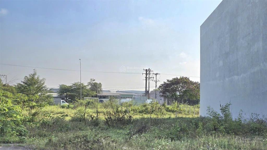 Chính chủ cần bán 300m2 đ ất thổ cư  trần thế sinh  đường ô tô  giá rẻ 15tr/m2  0936 954 ***