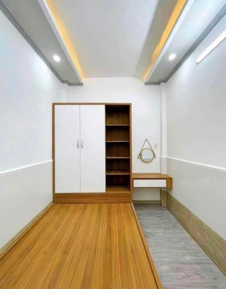 Nhà 1 lầu 85,4m2 Sổ Hồng Riêng gần Chợ Hưng Long Bình Chánh