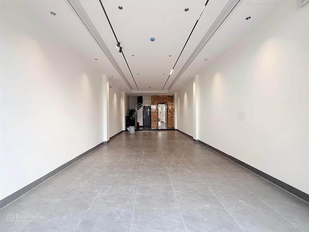 Mặt hồ linh đàm view triệu đôôtô tránh7 tầng full nt.ở+làm văn phòng.66m+m tiền 4,8m nhỉnh 20 tỷ