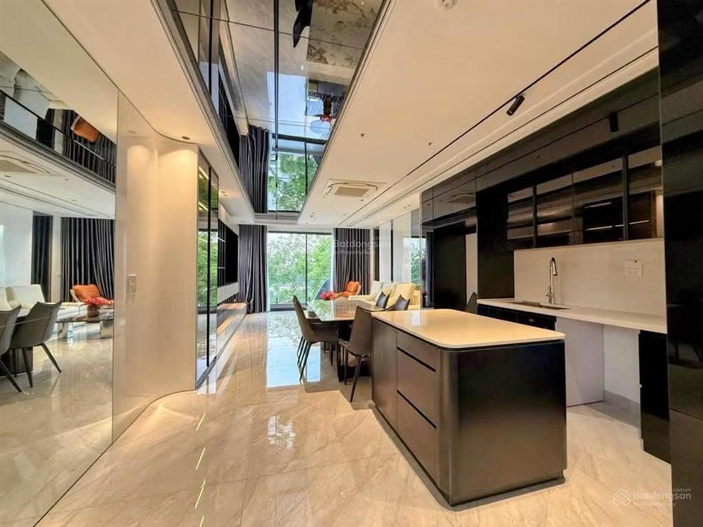 Mặt hồ linh đàm view triệu đôôtô tránh7 tầng full nt.ở+làm văn phòng.66m+m tiền 4,8m nhỉnh 20 tỷ