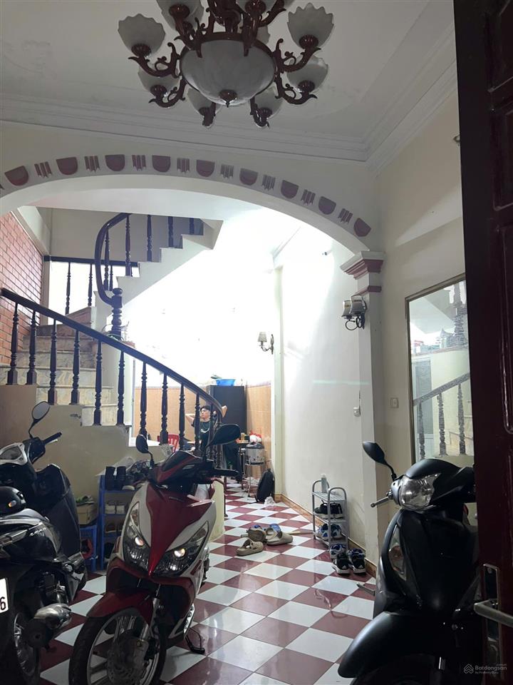 Cho thuê nhà nguyên căn, thích hợp cho sinh viên đi học hoặc hộ gia đình