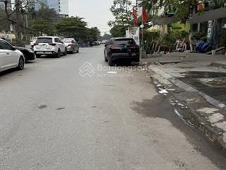 Bán đất đồng me nam từ liêm dt 219m x đất x mt 16m giá 120 tỷ có thương lượng