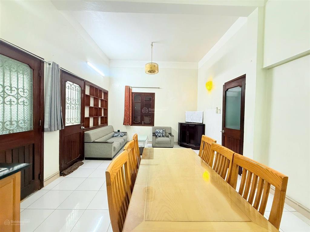 Bán nhà đội cấn ba đình dt 200m x 3tx mt 13m giá 65 tỷ có thương lượng