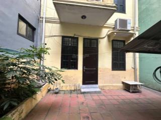 Bán nhà đội cấn ba đình dt 150m x 3t x mt 7m giá 32 tỷ có thương lượng