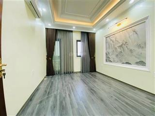Bán nhà vo trung (phúc lợi) long biên dt 51/60m2 x 6t x mt 6,2m giá 18,2 tỷ có thương lượng