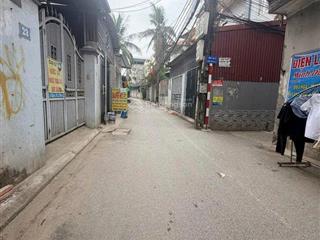 Bán đất ngô gia tự long biên dt 55m x đất x mt 4m giá 12,9 tỷ có thương lượng