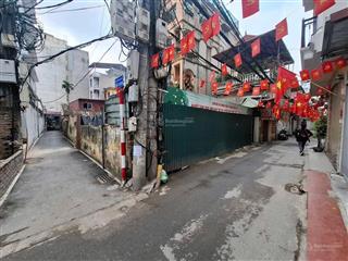 Bán đất lạc long quân tây hồ dt 350m x đất x mt 30m giá 110 tỷ có thương lượng