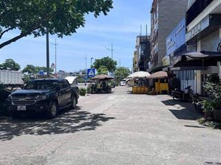 Bán nhà lý sơn long biên dt 69m x c4 x mt 3,6m giá 10,9 tỷ có thương lượng