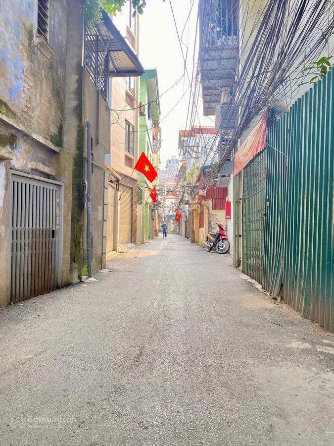 Bán đất thịnh liệt hoàng mai dt 62m x đất x mt 4,5m giá 8,5 tỷ có thương lượng