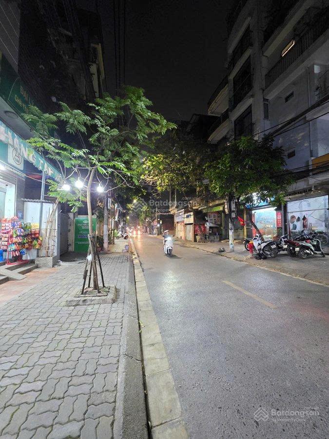 Bán nhà mp nguyễn ngọc nại thanh xuân dt 84m x 6t x mt 20m gía 58 tỷ có thương lượng