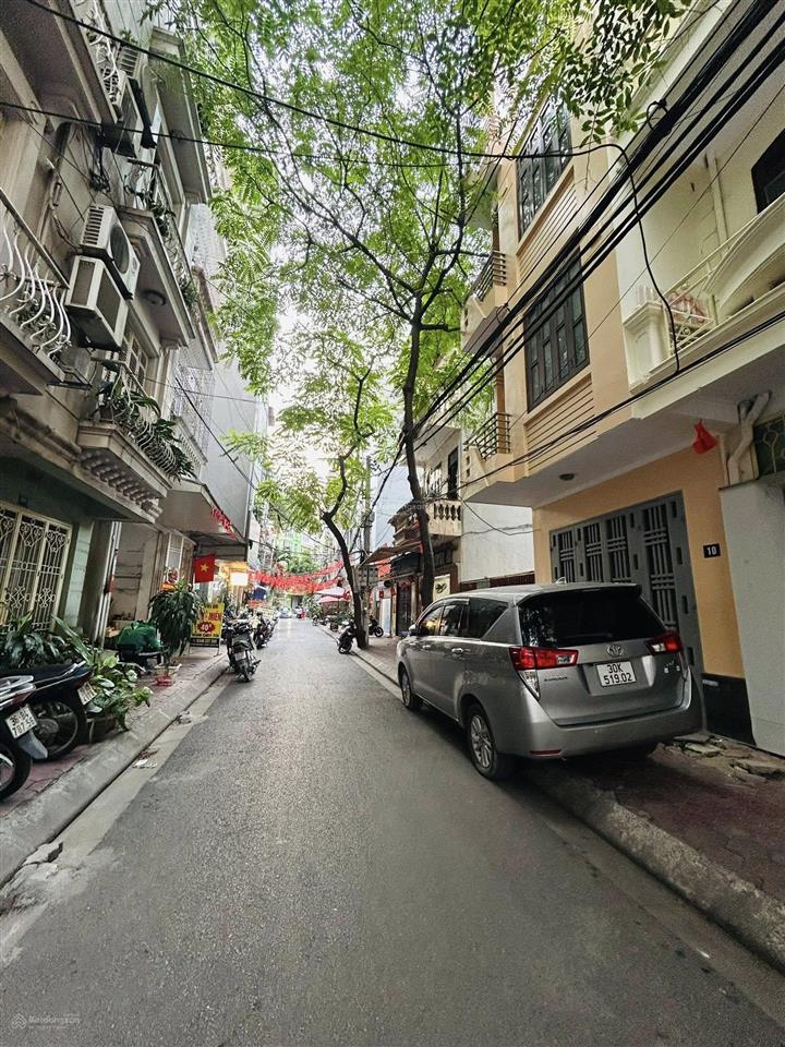 Bán nhà nguyễn chánh cầu giấy dt 60m x 4t x mt 4,2m giá 31,9 tỷ có thương lượng