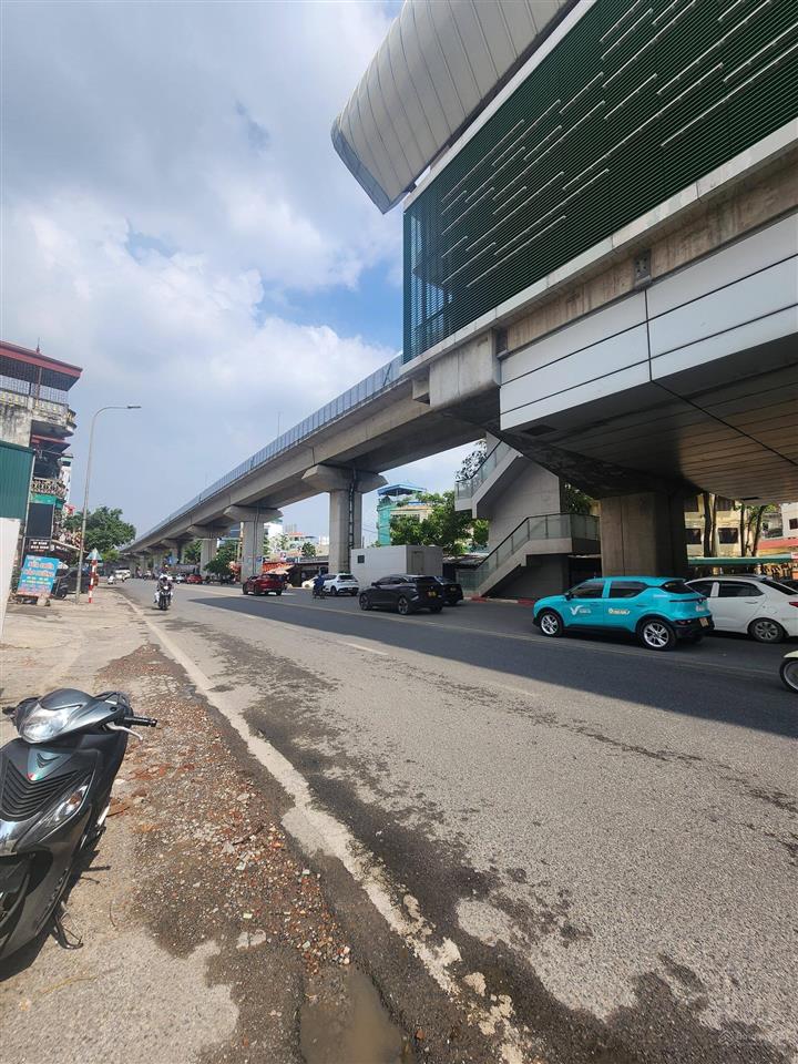 Bán nhà mp quang trung hà đông dt 200m x c4 x mt 8,1m giá 55 tỷ có thương lượng