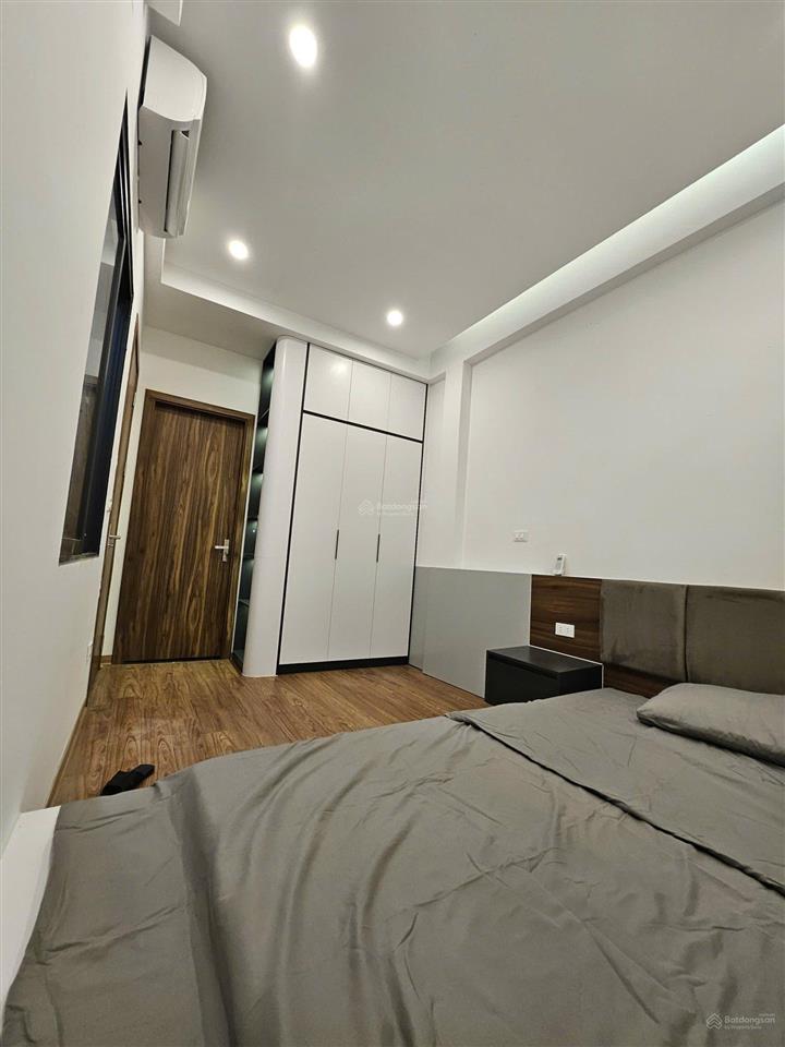Bán nhà trung liệt đống đa dt 68m x 6t x mt 4,1m giá 25,5 tỷ có thương lượng