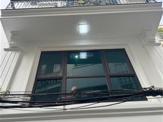 Bán nhà đội cấn ba đình dt 67m x 7t x mt 5,2m giá 24 tỷ có thương lượng