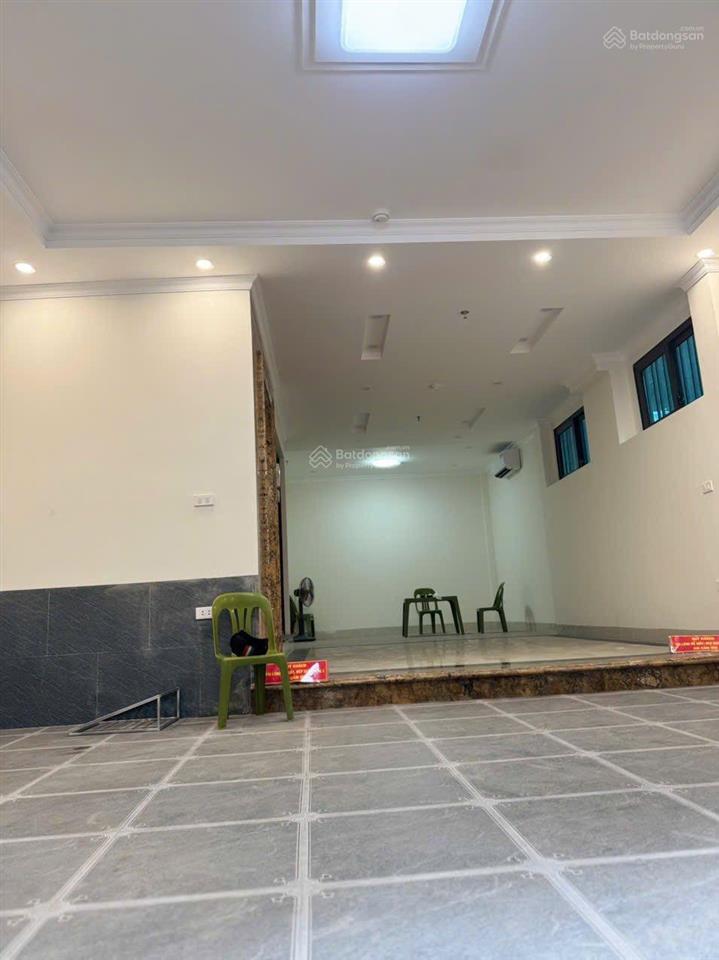 Bán nhà đội cấn ba đình dt 67m x 7t x mt 5,2m giá 24 tỷ có thương lượng