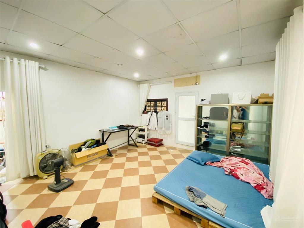 Bán nhà yên lãng ( thái hà ) đống đa dt 41m x 6t xmt 10m giá 33,5 tỷ có thương lượng