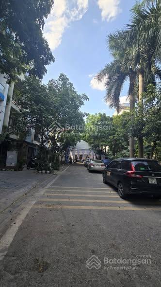Bán nhà nguyễn văn cừ long biên dt 76m x 7t x mt 4,7m giá 26,5 tỷ có thương lượng