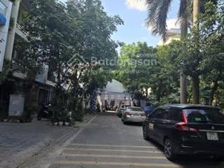 Bán nhà nguyễn văn cừ long biên dt 76m x 7t x mt 4,7m giá 26,5 tỷ có thương lượng