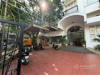 Bán nhà đường tây hồ dt 640m x 10t xmt 25m giá 368 tỷ có thương lượng