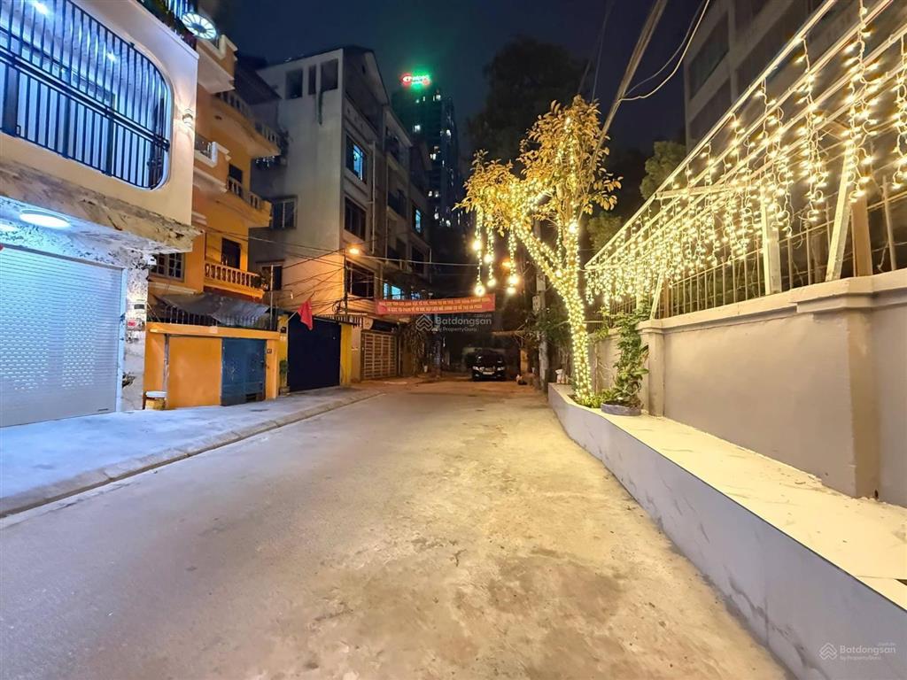 Bán nhà nguyễn phong sắc cầu giấy dt 53/70m x 7t x mt 3,9m giá 33,8 tỷ có thương lượng