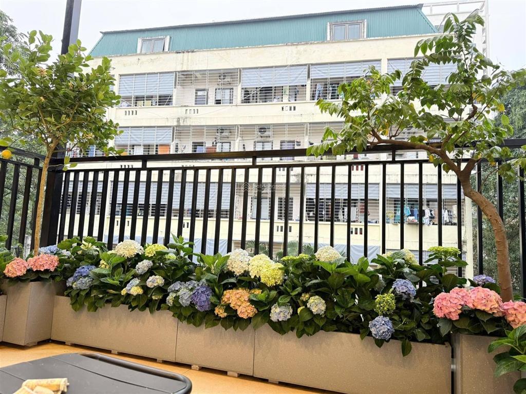 Bán nhà nguyễn phong sắc cầu giấy dt 53/70m x 7t x mt 3,9m giá 33,8 tỷ có thương lượng