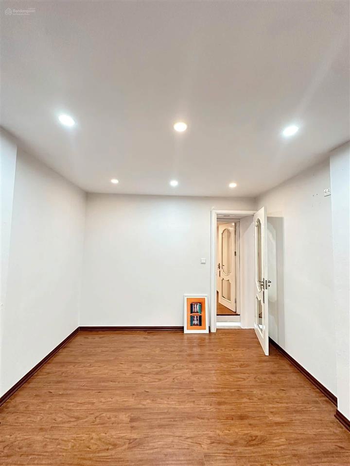 Bán nhà lê quý đôn 2 hà đông dt 47m x 2t x mt 3,4m giá 9,8 tỷ có thương lượng