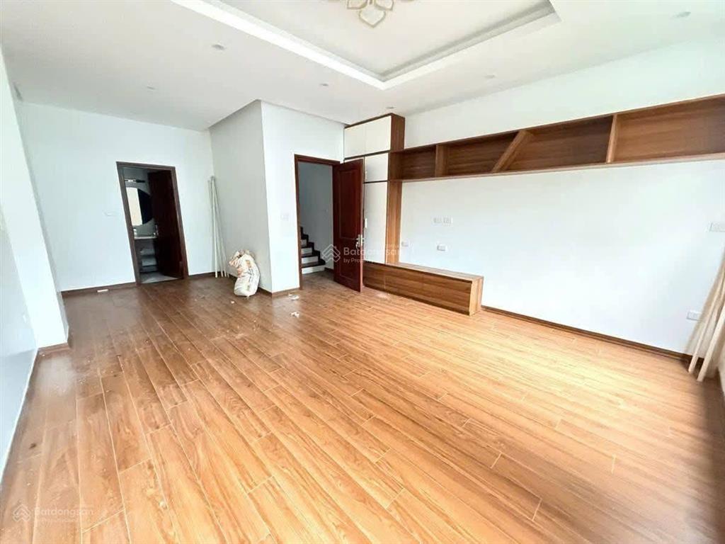 Bán nhà nhân hòa thanh xuân dt 40m x 6m mt 4,8m giá 19 tỷ có thương lượng