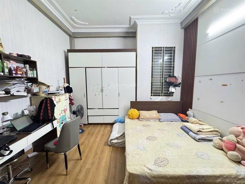 Bán nhà la khê hà đông dt 51m x 4t x mt 4,2m giá 17,5 tỷ có thương lượng