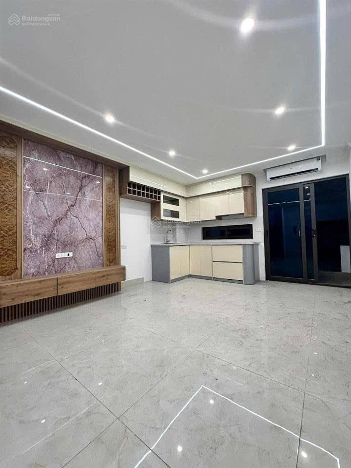 Bán nhà đường nguyễn xiển quận thanh xuân dt 32m2 x 7 tầng mt 4m giá 16,5 tỷ có thương lượng