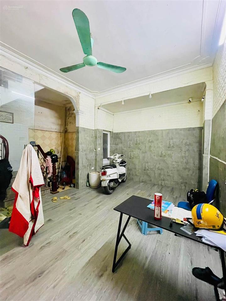 Bán nhà nguyễn xiển thanh xuân dt 29/40m x 4t x mt 5,5m giá 13,5 tỷ có thương lượng